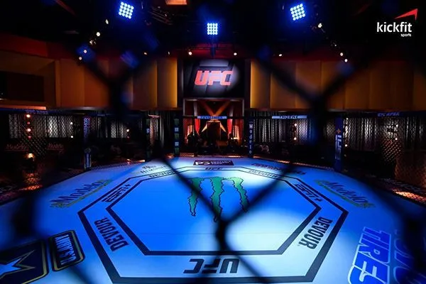NÓNG: Trận đấu trong thẻ chính tại UFC San Antonio bị hủy