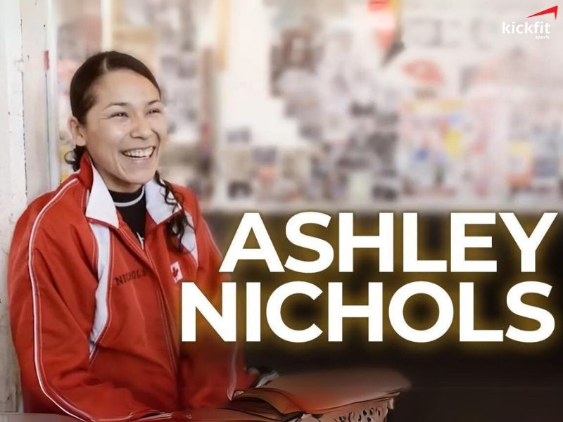 Ngôi sao MMA người Canada Ashley Nichols qua đời đột ngột khiến nhiều người ngỡ ngàng