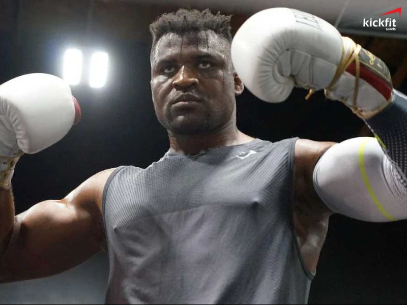 Francis Ngannou khẳng định sẽ không từ bỏ Boxing dù có thua Anthony Joshua