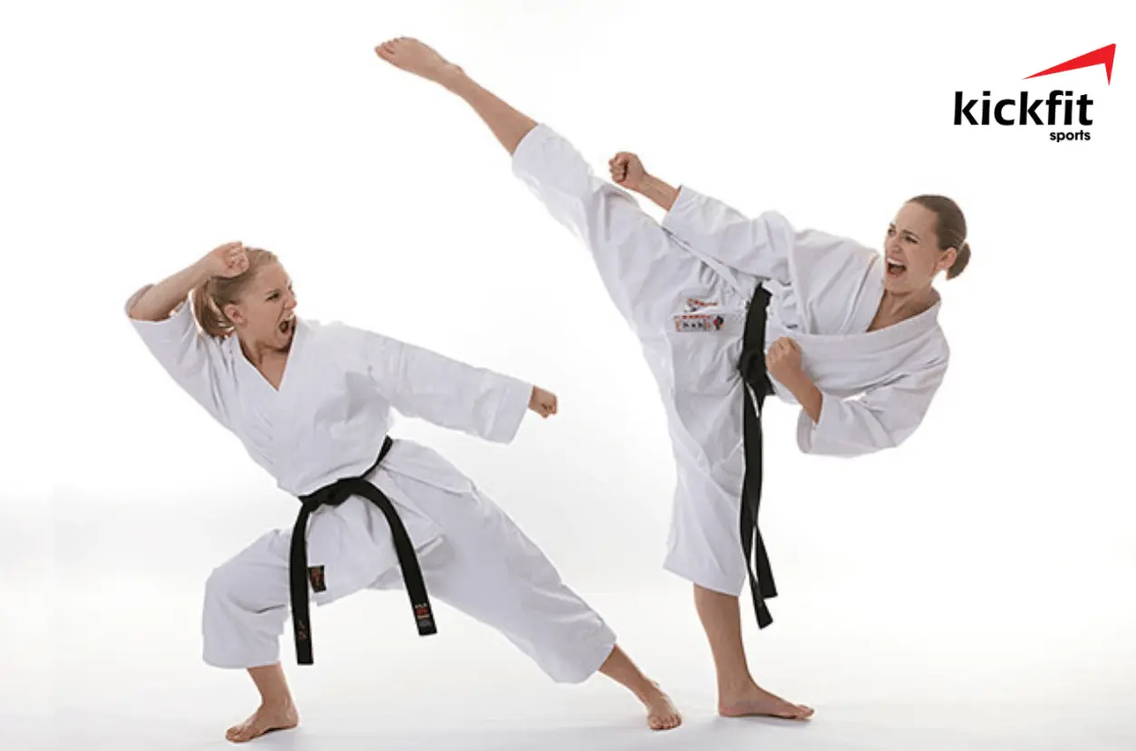 Các đòn chân cơ bản trong Karate