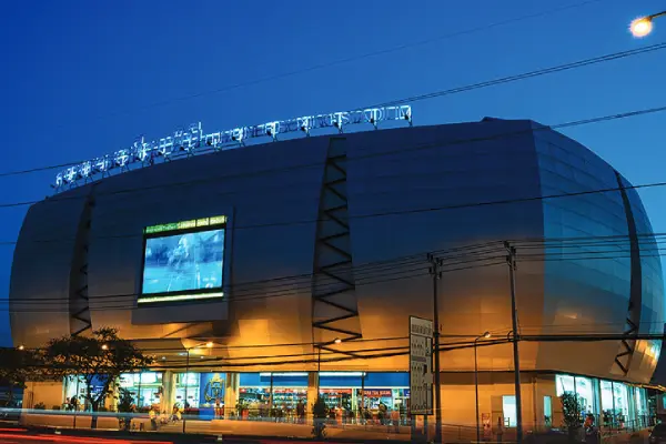 Bị ảnh hưởng bởi dịch Covid 19 – Sân vận động Lumpinee dừng hoạt động vô thời hạn