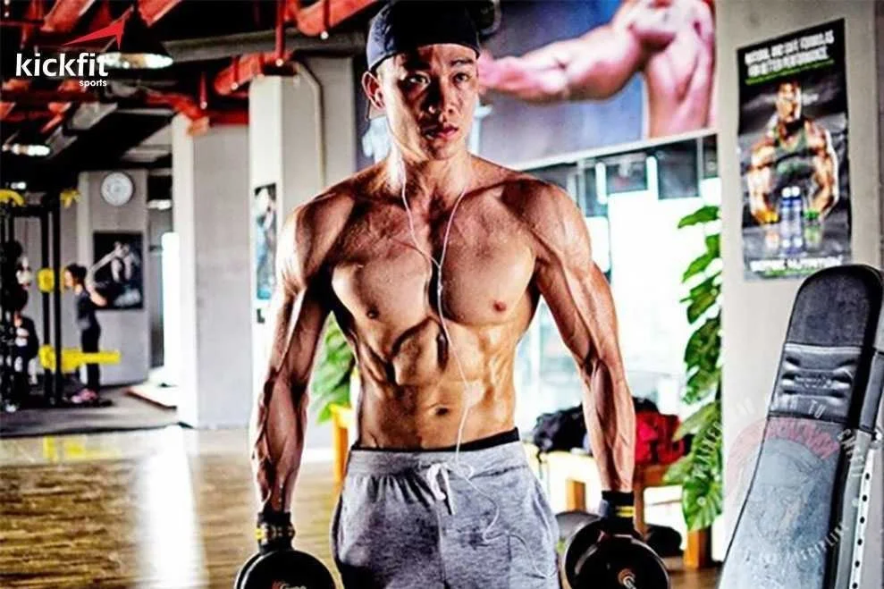 Cao Minh Tú – Hành trình  tập gym tăng 18kg và 5cm chiều cao