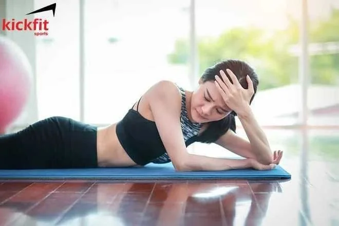 Tập yoga bị chóng mặt là một báo hiệu nguy hiểm của cơ thể