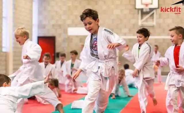 tre-em-tap-judo