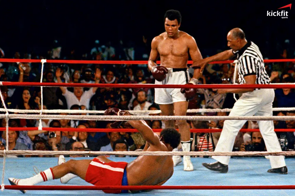 Ali xuất sắc đánh bại nhà vô địch Foreman bằng một cú Knock Out thần sầu