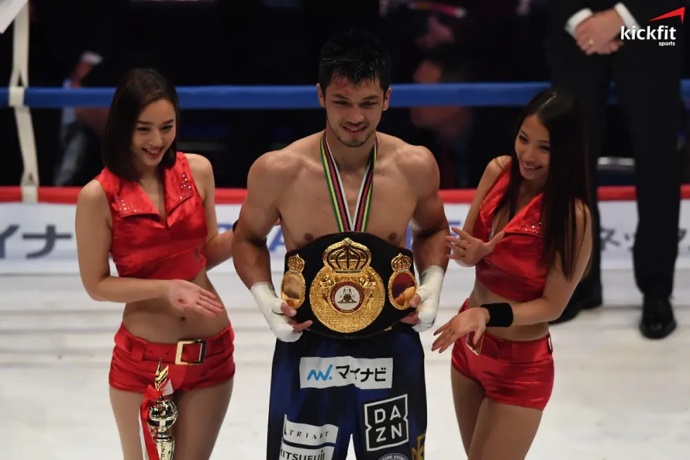 Ryota Murata là nhà vô địch WBA (super) hạng trung thế giới
