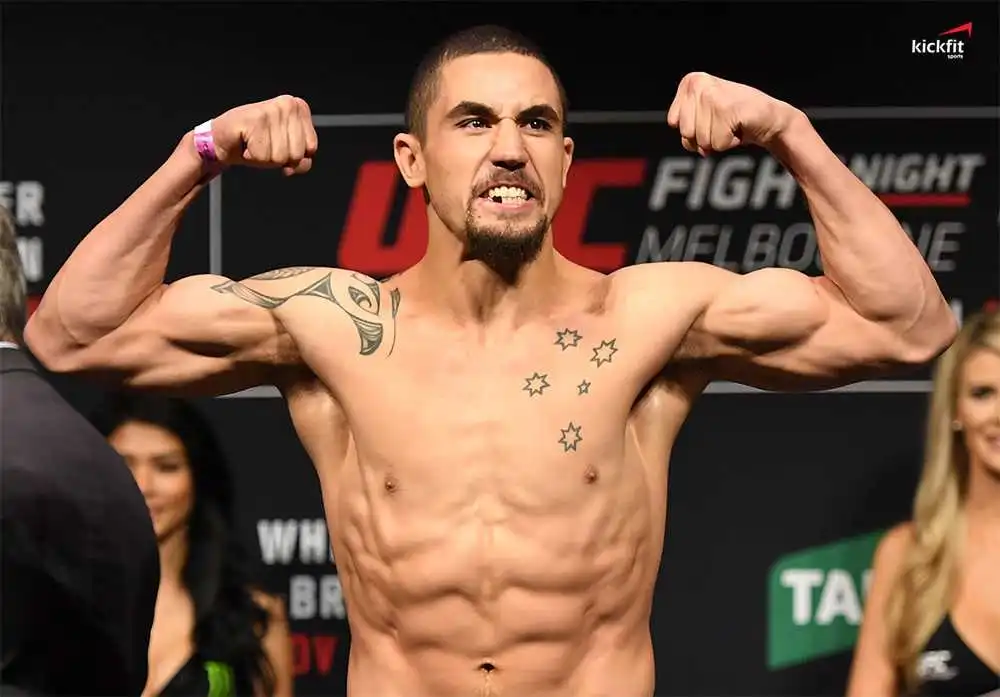 robert-whittaker-cuu-vo-dich-hang-can-185-pound