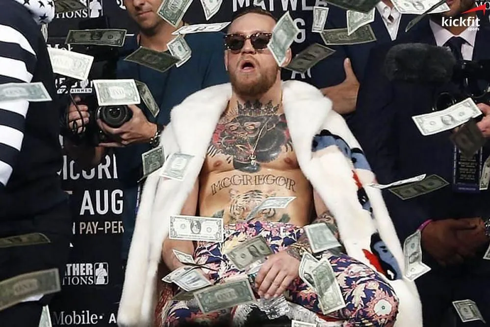 Conor McGregor kiếm được bao nhiêu tiền cho mỗi trận đấu UFC?