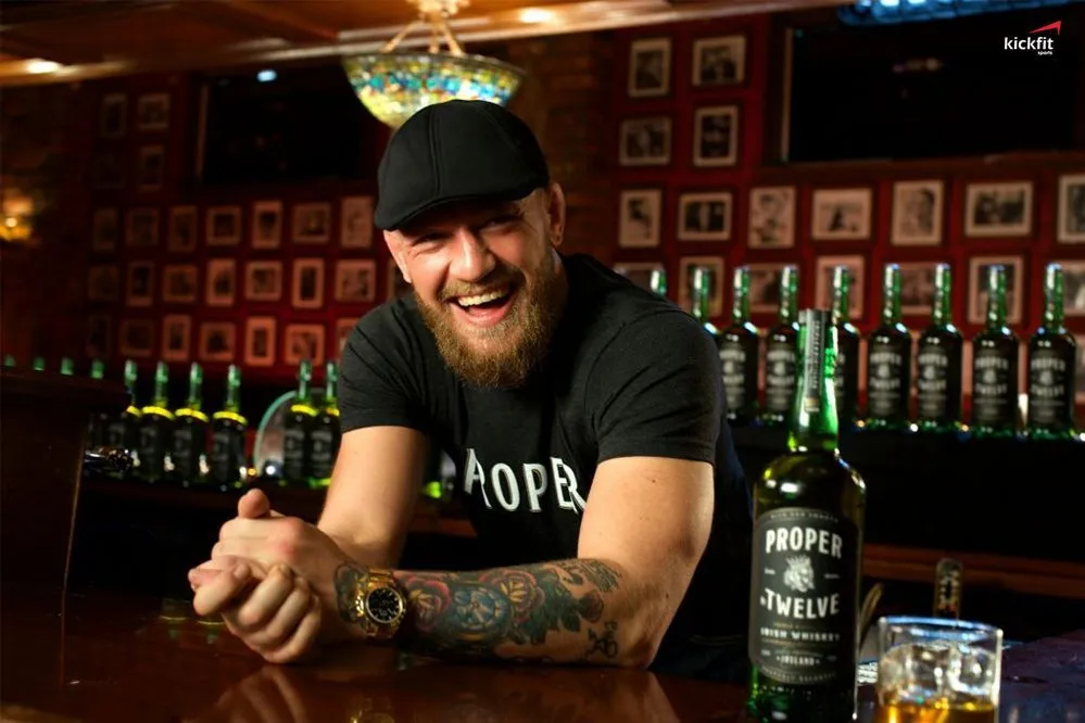Conor McGregor trở thành tỷ phú sau vụ bán rượu Proper 12 Whiskey có phải sự thật không?