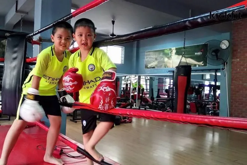 8 lợi ích của kickboxing cho trẻ em khiến bố mẹ nhanh chóng tìm lớp học cho con