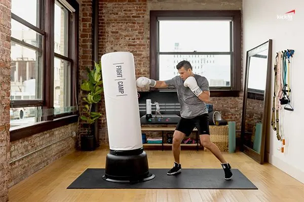 Làm thế nào để tập luyện boxing như một võ sĩ hạng nặng ngay tại nhà?