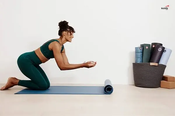 Chia sẻ từ HLV: Cách chọn thảm yoga tốt nhất cho việc luyện tập của bạn