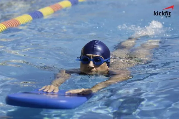 10 tips cải thiện sức bền trong bơi lội tốt nhất cho người bơi ở mọi cấp độ
