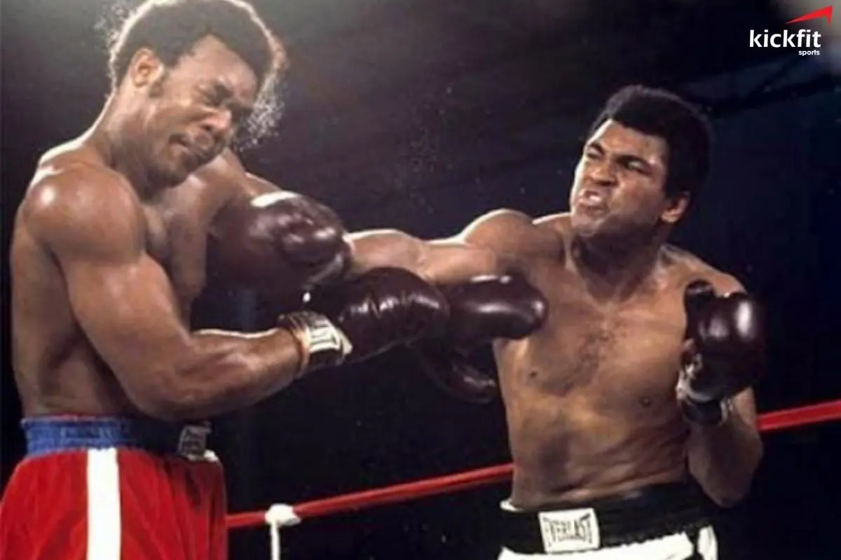 George Foreman và Muhammad Ali là trận đấu thể hiện sự tinh quái của Muhammad Ali