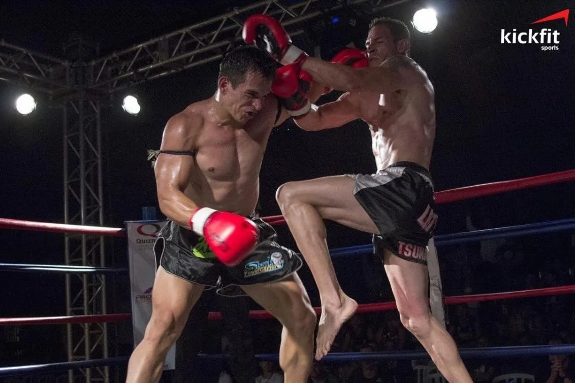 Kickboxing khác boxing chỗ nào? Học loại võ nào tự vệ tốt hơn? 