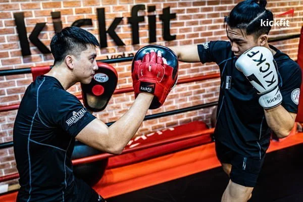 Kickfit-Sports là một trong những đơn vị hàng đầu cho việc tập luyện, dạy và học Boxing