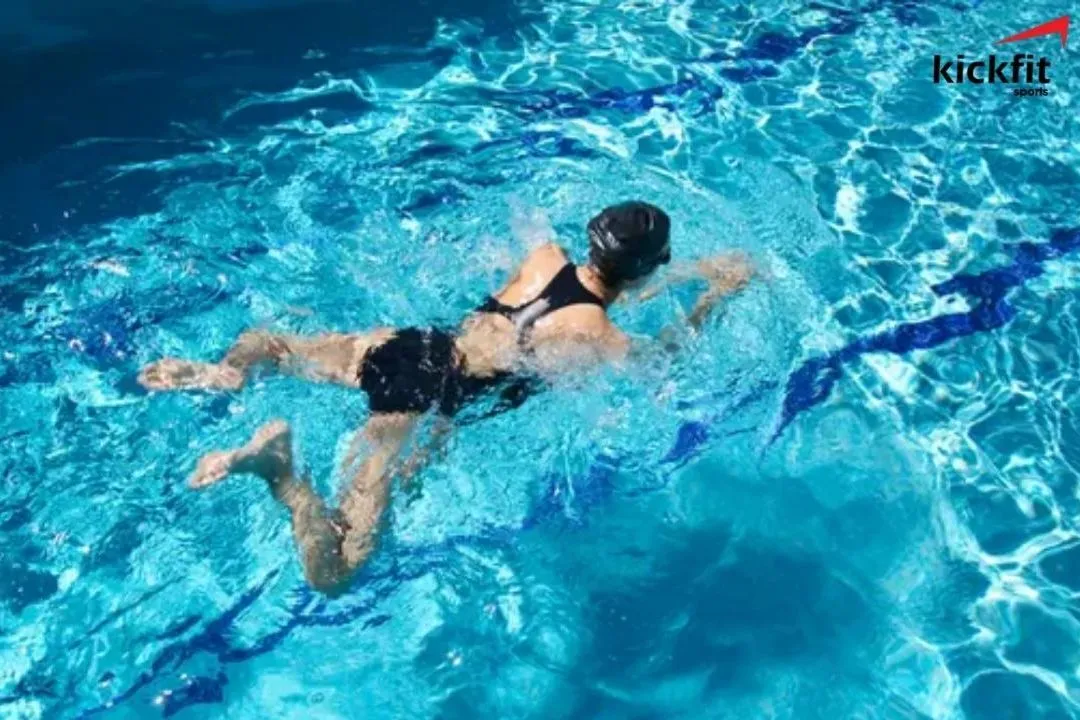 Kiểu bơi nào dễ học nhất? Người mới nên học bơi như thế nào?