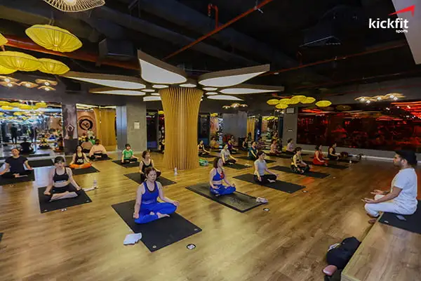 Tham gia các lớp học yoga để tận hưởng những lợi ích về mặt sức khỏe