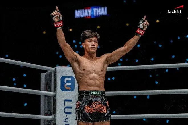 vo-si-Nguyen-Tran-Duy-Nhat-duoc-du-doan-la-nha-vo-dinh-MMA-Lion-Championship-2022-hang-60-kg