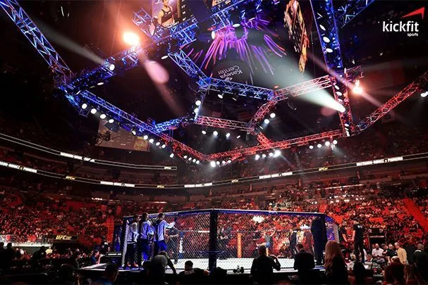 Trận đấu hạng nặng hấp dẫn được nhắm mục tiêu cho sự kiện UFC Fight Night tháng 7