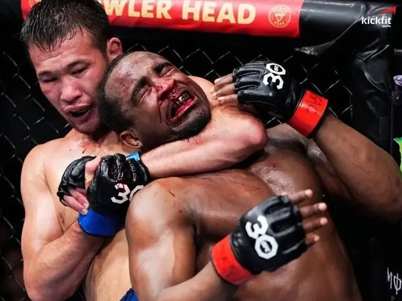 Kết quả UFC 296: Shavkat Rakhmonov cán mốc 18 trận thắng liên tiếp