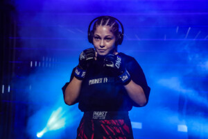 Victoria Souza Ayaka Miura ONE Fight Night 45 1