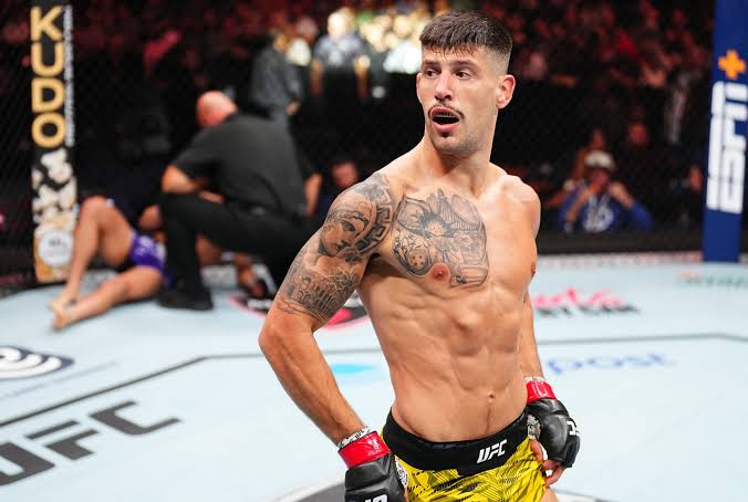 Joel Alvarez Đối Đầu Với Chidi Njokuani Tại UFC 330 Chỉ Với 11 Ngày Chuẩn Bị