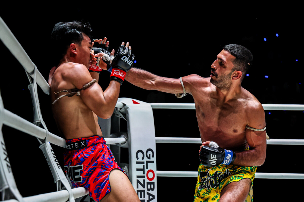 Arman Moradi stalks Dansiam with a right at ONE Friday Fights 169.