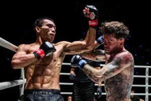 Petmuangsri vs Gregor Thom at The Inner Circle 29 8