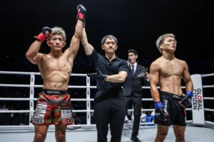 Seiichiro Ito Kazusa Kurobe ONE SAMURAI 3 8