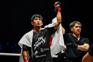 Yuya Wakamatsu Willie van Rooyen ONE SAMURAI 3 8