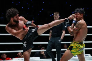 Kiamran Nabati vs Nontachai at The Inner Circle 31 21
