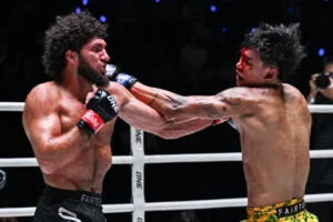 Kiamran Nabati vs Nontachai at The Inner Circle 31 18