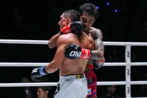 Yamin vs Alexey Balyko at The Inner Circle 31 6