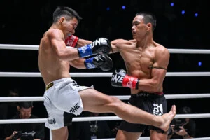Petsiam vs Wang Zhongxian at The Inner Circle 31 14