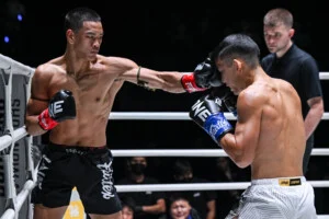 Petsiam vs Wang Zhongxian at The Inner Circle 31 10