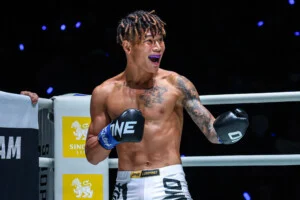 Kongthoranee VS Yuan Pengjie at The Inner Circle 32 11