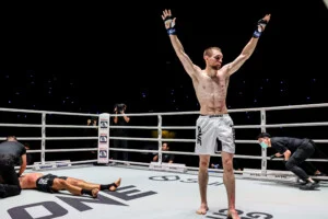 Enzo Kartoum VS Konstantin Shakhtarin at The Inner Circle 32 7