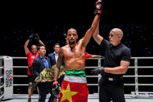 Regian Eersel vs George Jarvis at The Inner Circle 33 37