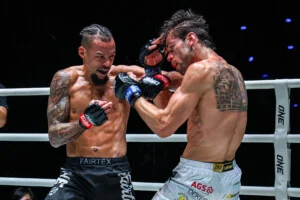 Regian Eersel vs George Jarvis at The Inner Circle 33 10