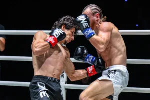 Dzhamil Osmanov vs Ben Woolliss at The Inner Circle 33 12