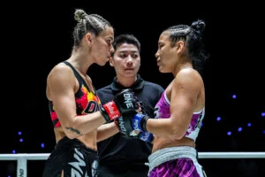 Mia Trevorrow vs Sheila Barrios at The Inner Circle 33 20