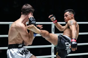 Arian Esparza Sam Fitzgerald ONE Fight Night 48 3