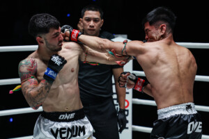 Parham Gheirati Nakrob Fairtex ONE Fight Night 48 2