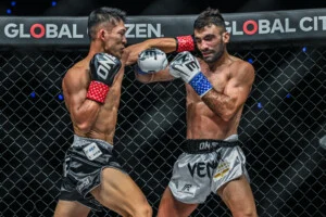 Masaaki Noiri vs Mohammad Siasarani at ONE SAMURAI 4 8